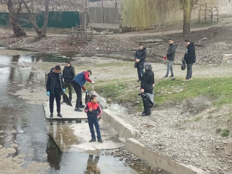 Акция.